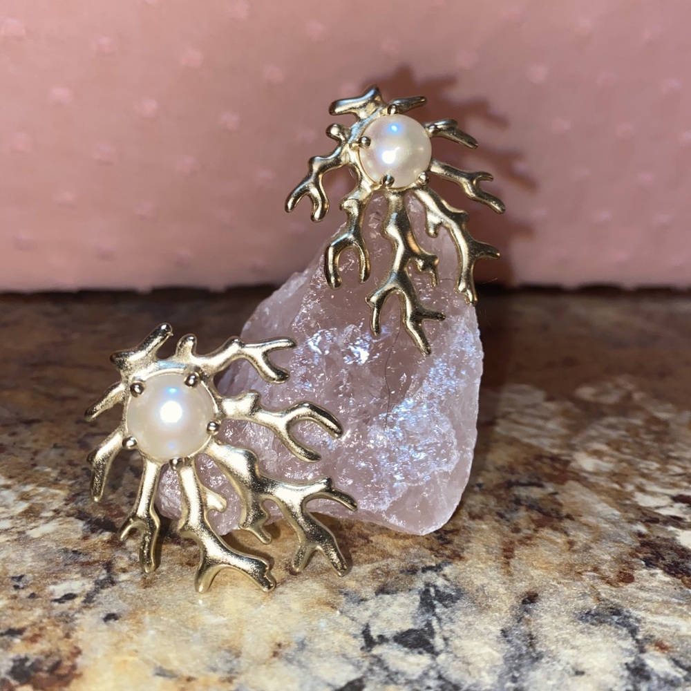 Kendra Scott Coral Earrings